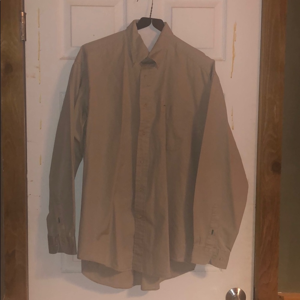 Men’s Tommy Hilfiger button down shirt